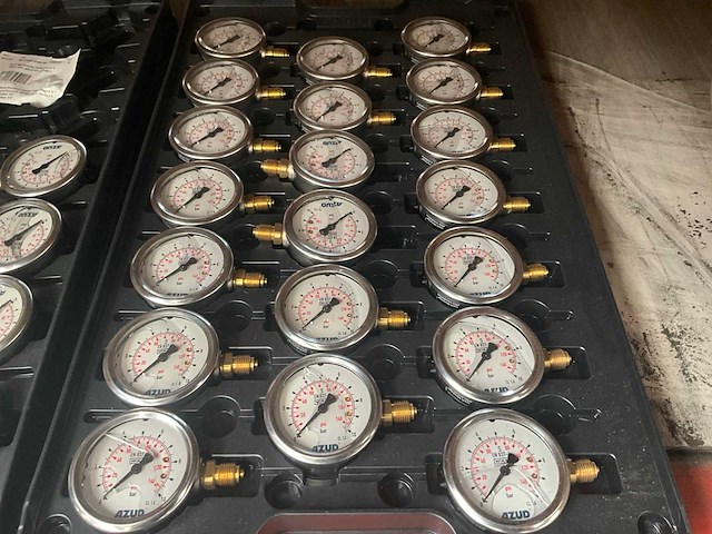 Azud 63mm 1/4” bsp manometer (drukmeter) (30x) - afbeelding 2 van  5