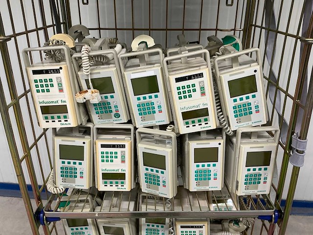 B braun infusomat fm volumetrische infuuspomp (55x) - afbeelding 2 van  4