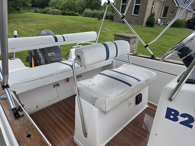 B2 marine - cap ferret - console visboot met 70 pk tohatsu buitenboordmotor met riba trailer - afbeelding 22 van  42