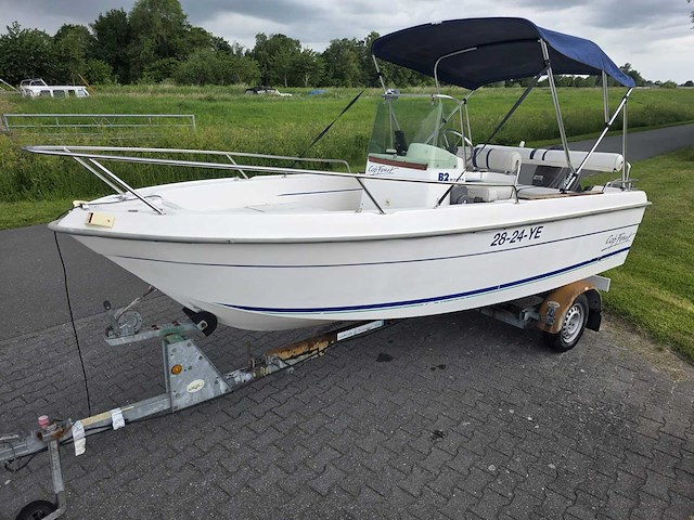 B2 marine - cap ferret - console visboot met 70 pk tohatsu buitenboordmotor met riba trailer - afbeelding 5 van  42
