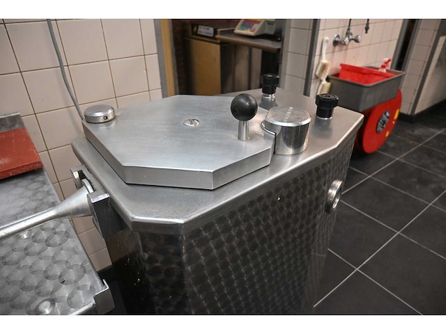 Baader 30 rvs vacuümvulmachine - afbeelding 4 van  8