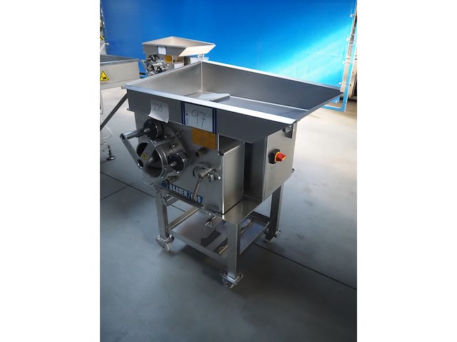 Baader - afbeelding 1 van  9