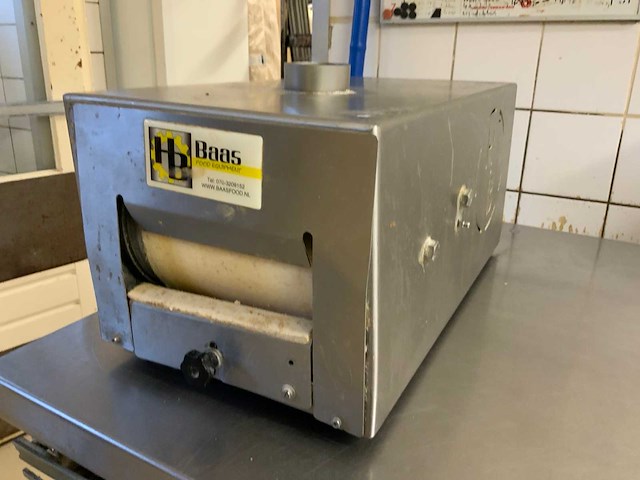 Baas food equiment rvs puntjesmachine - afbeelding 4 van  6