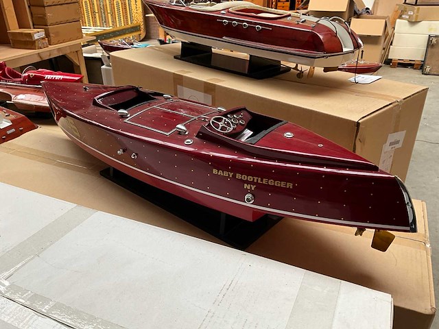 Baby bootlegger decoratie speedboot - afbeelding 1 van  3