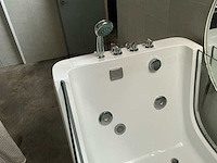 Baby jacuzzi jacuzzi - afbeelding 8 van  10