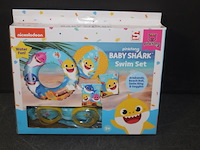 Baby shark swem set 1x in kr 6 - afbeelding 2 van  3