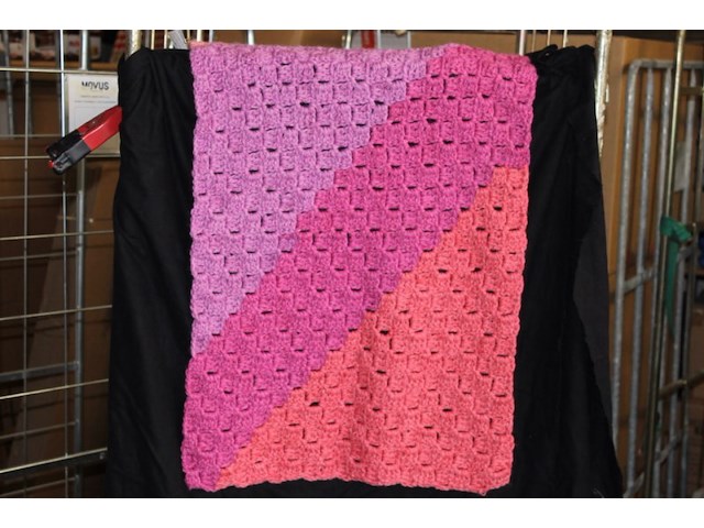 Babydekentje 2 stuks handgemaakt - afbeelding 2 van  3