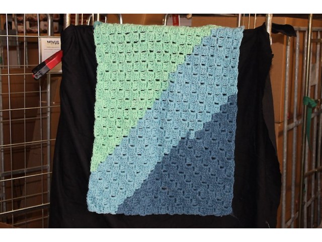 Babydekentje 2 stuks handgemaakt - afbeelding 1 van  3