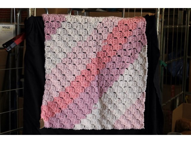 Babydekentje 4 stuks handgemaakt - afbeelding 1 van  3