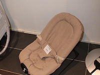 Babystoel met beweging en geluid. - afbeelding 2 van  2