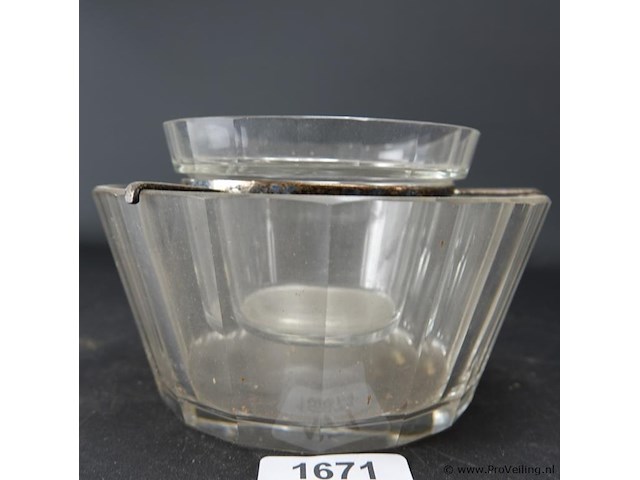 Baccarat kristallen kaviaarschaal - afbeelding 2 van  5