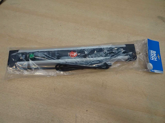 Bachmann - connectus - stekkerdoos 6x 230v (20x) - afbeelding 1 van  1