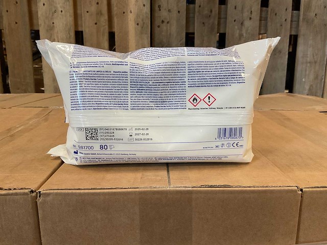 Bacillol® 30 sensitive tissues (210x) - afbeelding 3 van  3