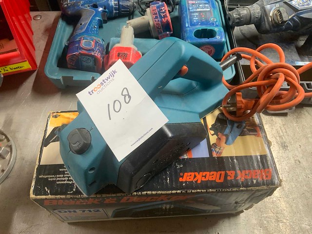 Back & decker dn 713 schaafmachine - afbeelding 2 van  2