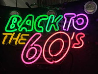 Back to the 60 glas neon decoratie - afbeelding 2 van  2