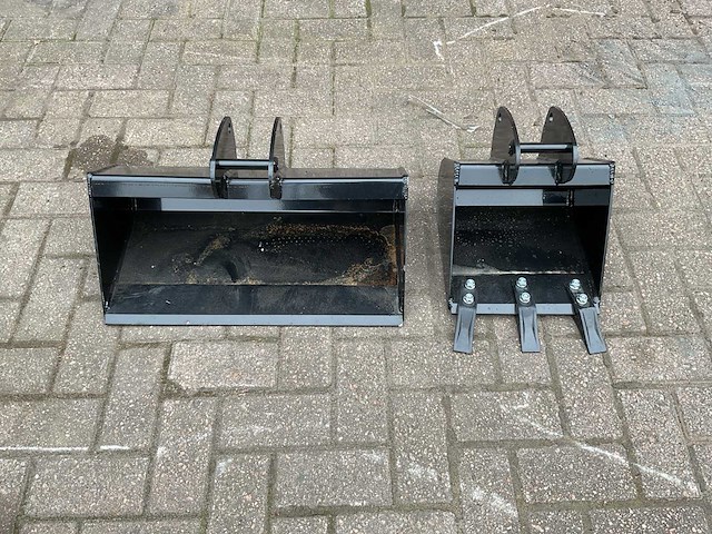 Backhoe ate minigraafmachine - afbeelding 8 van  26