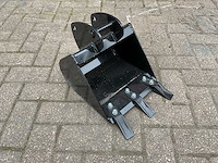 Backhoe ate minigraafmachine - afbeelding 15 van  26