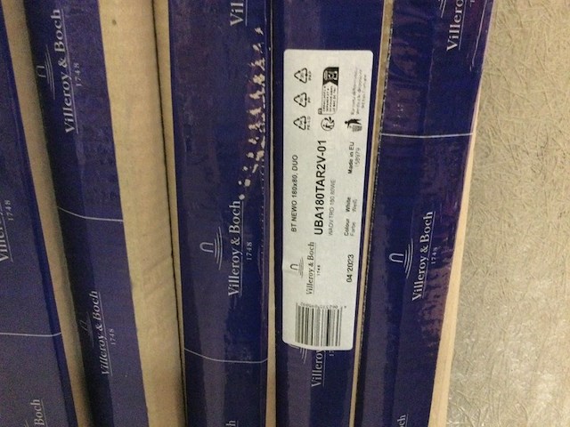 Bad 180x80 cm villeroy & boch, newo, wit alpine - afbeelding 2 van  3