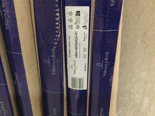 Bad 180x80 cm villeroy & boch, newo, wit alpine - afbeelding 2 van  3