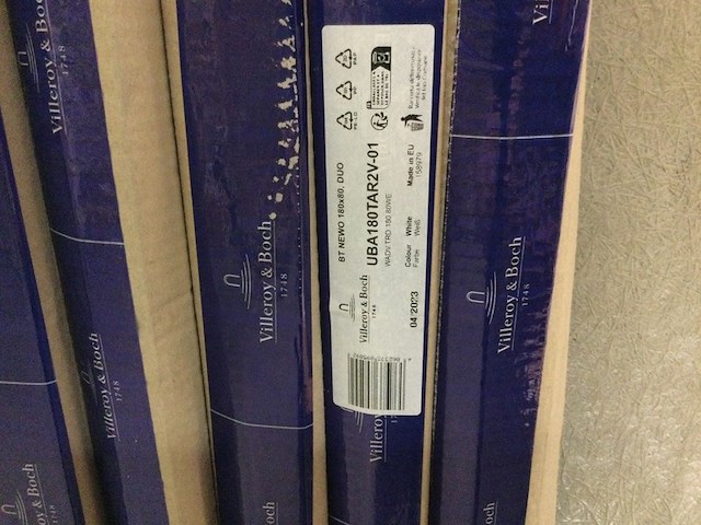 Bad 180x80 cm villeroy & boch, newo, wit alpine - afbeelding 2 van  3