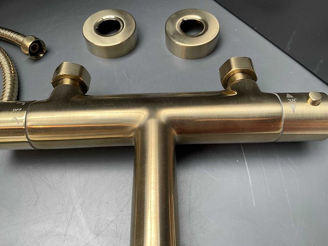 Bad thermostaat kraan geborsteld goud - afbeelding 2 van  2