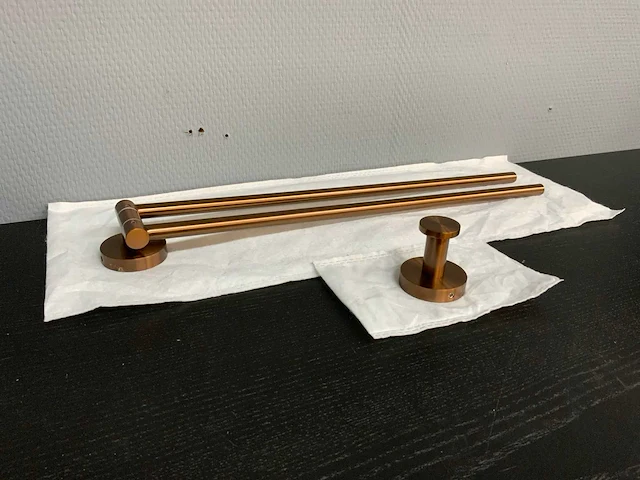 Badkamer accessoires - afbeelding 3 van  8