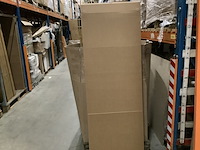 Badkamer radiator 180 x 60 cm kermi, wit - afbeelding 2 van  3