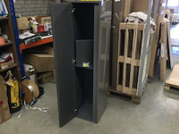 Badkamerkast met plankjes - afbeelding 5 van  5