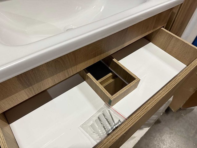 Badkamermeubelset 80 cm met kolomkast - afbeelding 8 van  8