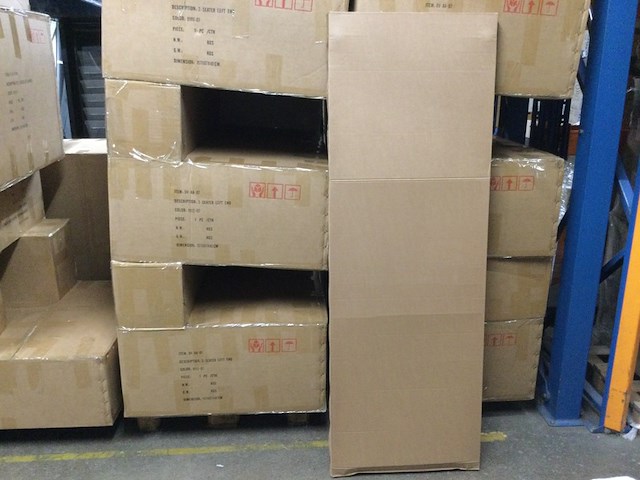 Badkamerradiator 177x60 cm, kermi, basic-d, ral 9016, wit - afbeelding 2 van  3