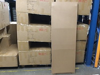 Badkamerradiator 177x60 cm, kermi, basic-d, ral 9016, wit - afbeelding 2 van  3