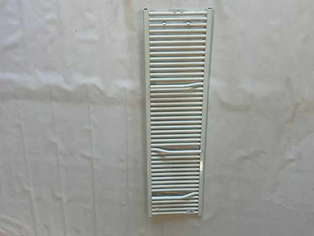 Badkamerradiator (1780x500 mm) - afbeelding 1 van  5