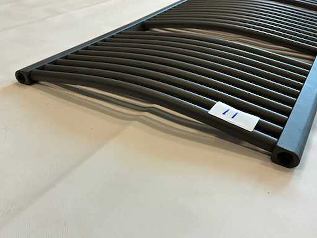 Badkamerradiator (1800x600 mm) - afbeelding 3 van  4