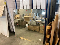 Badkamerspiegel 150x140 cm - afbeelding 1 van  2