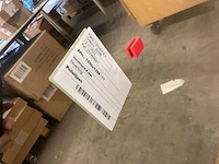 Badkamerspiegel 150x140 cm - afbeelding 2 van  2