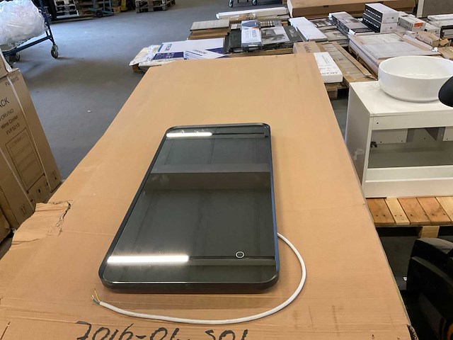 Badkamerspiegel met ledverlichting 40x80 cm - afbeelding 2 van  3