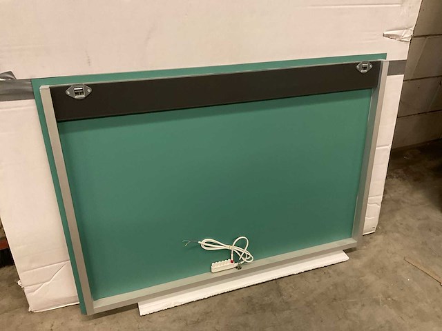 Badkamerspiegel met verlichting 100x70 cm - afbeelding 3 van  3