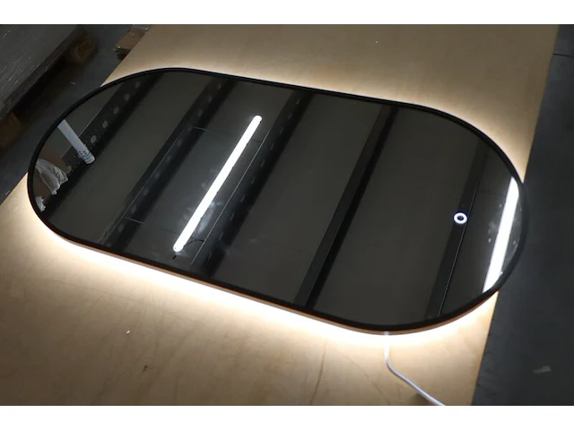 Badkamerspiegel met verlichting wiesbaden, nomi, zwart - afbeelding 3 van  10