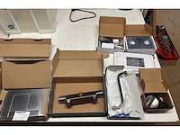 Badkamer/toilet artikelen (9x) - afbeelding 1 van  12