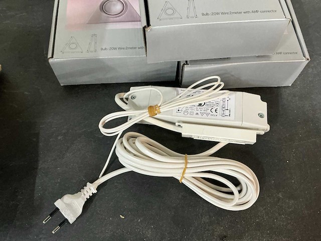 Badkamerverlichting (3x) - afbeelding 3 van  3