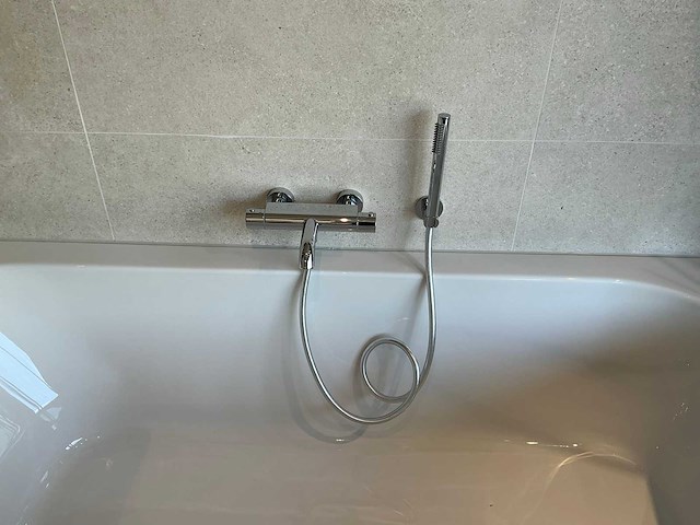 Badkmengraan met handdouche - afbeelding 4 van  11
