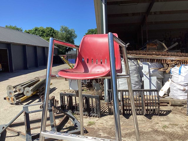 Badmeesterstoel - afbeelding 5 van  6