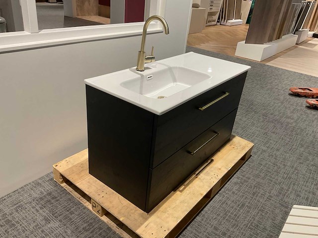 Badmeubel 103 x47 cm met mengkraan en spiegel - afbeelding 2 van  4