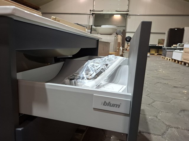 Badmeubel mat antraciet - afbeelding 5 van  8