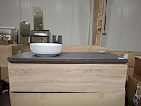 Badmeubel met waskom, eiken