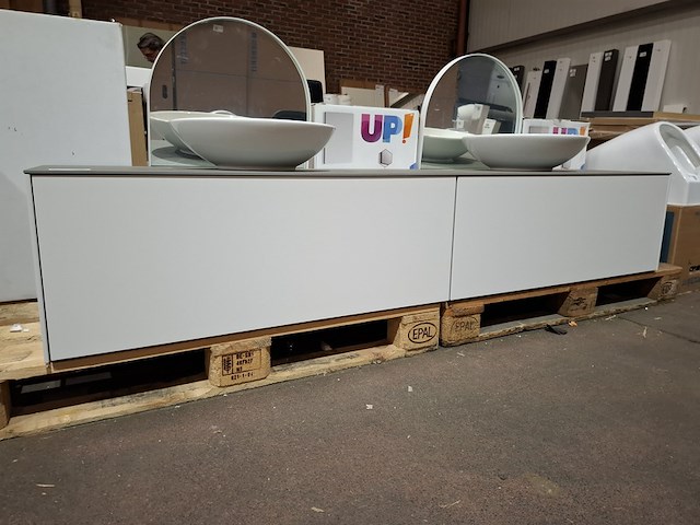 Badmeubel villeroy & boch, mat wit - afbeelding 1 van  18