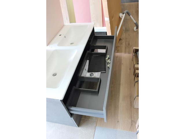 Badmeubel v.v. 2 laden en dubbele waskom duravit. afmeting 130 x 49 x 58 cm. - afbeelding 3 van  3