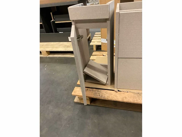 Badmeubelonderkast 85 cm en fonteinkastje - afbeelding 6 van  7