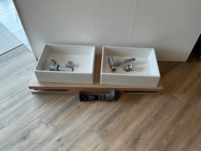 Badmeubelset 120 cm - afbeelding 1 van  6