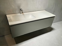 Badmeubelset met solidsurface wastafel en kraan 120x46cm - afbeelding 1 van  4